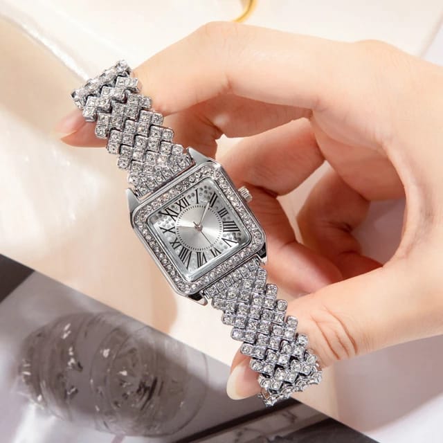 Elegant and stylish women's watch